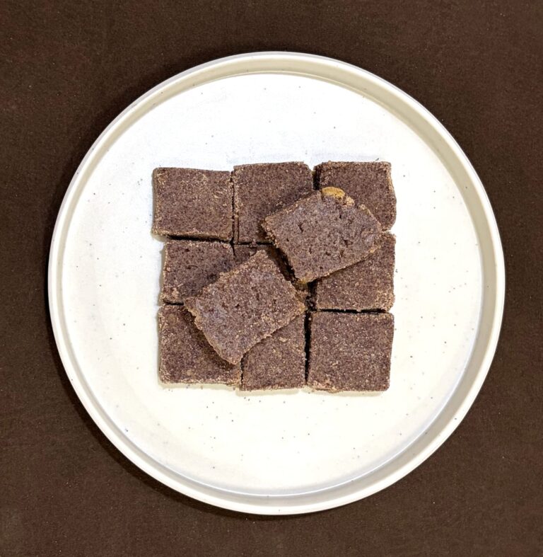 Ragi Sukhdi Benefits: Healthy homemade Ragi Sukhdi made with natural ingredients
